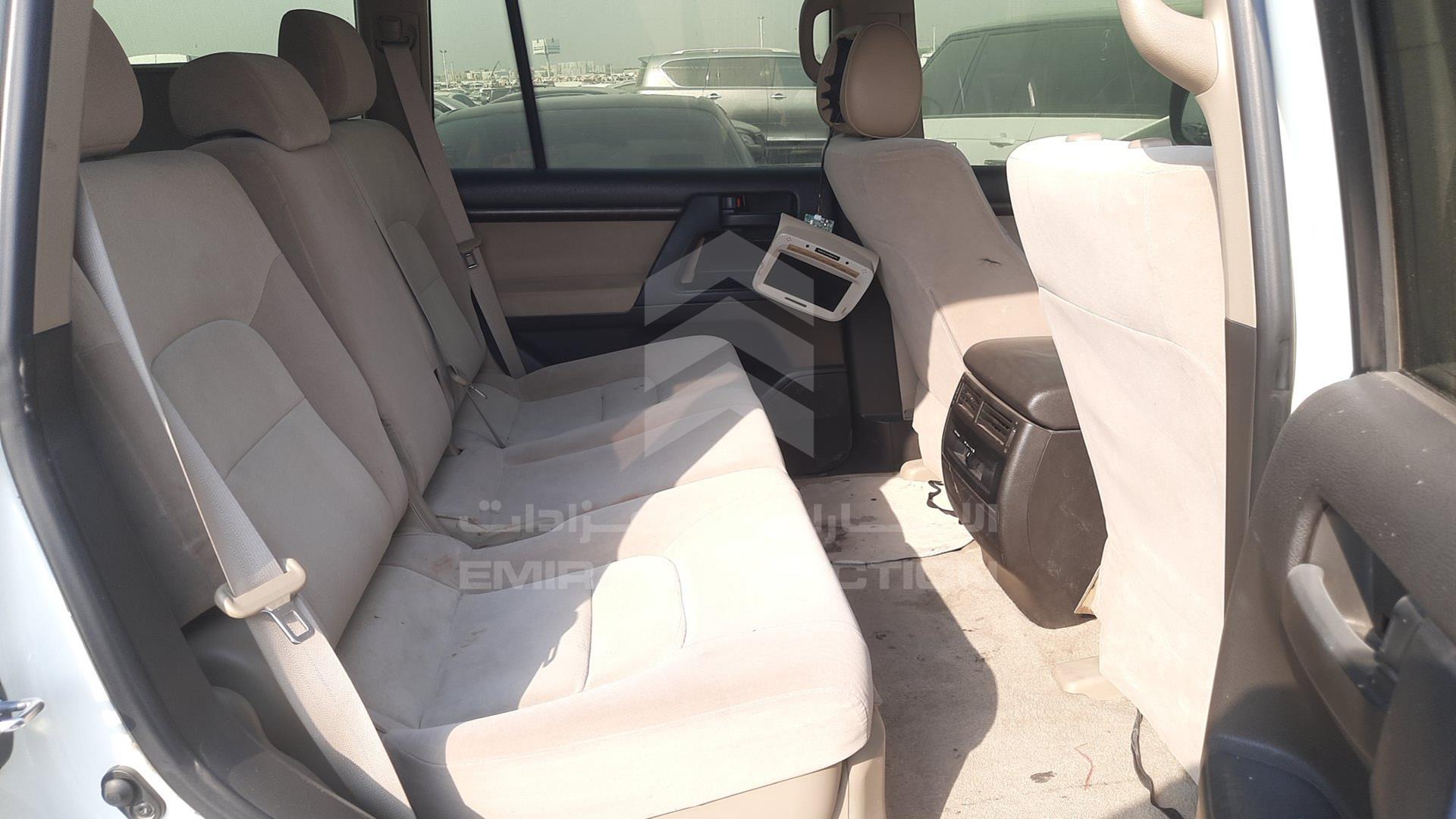 2011 TOYOTA LAND CRUISER VIN: JTMHU09J5B4036555