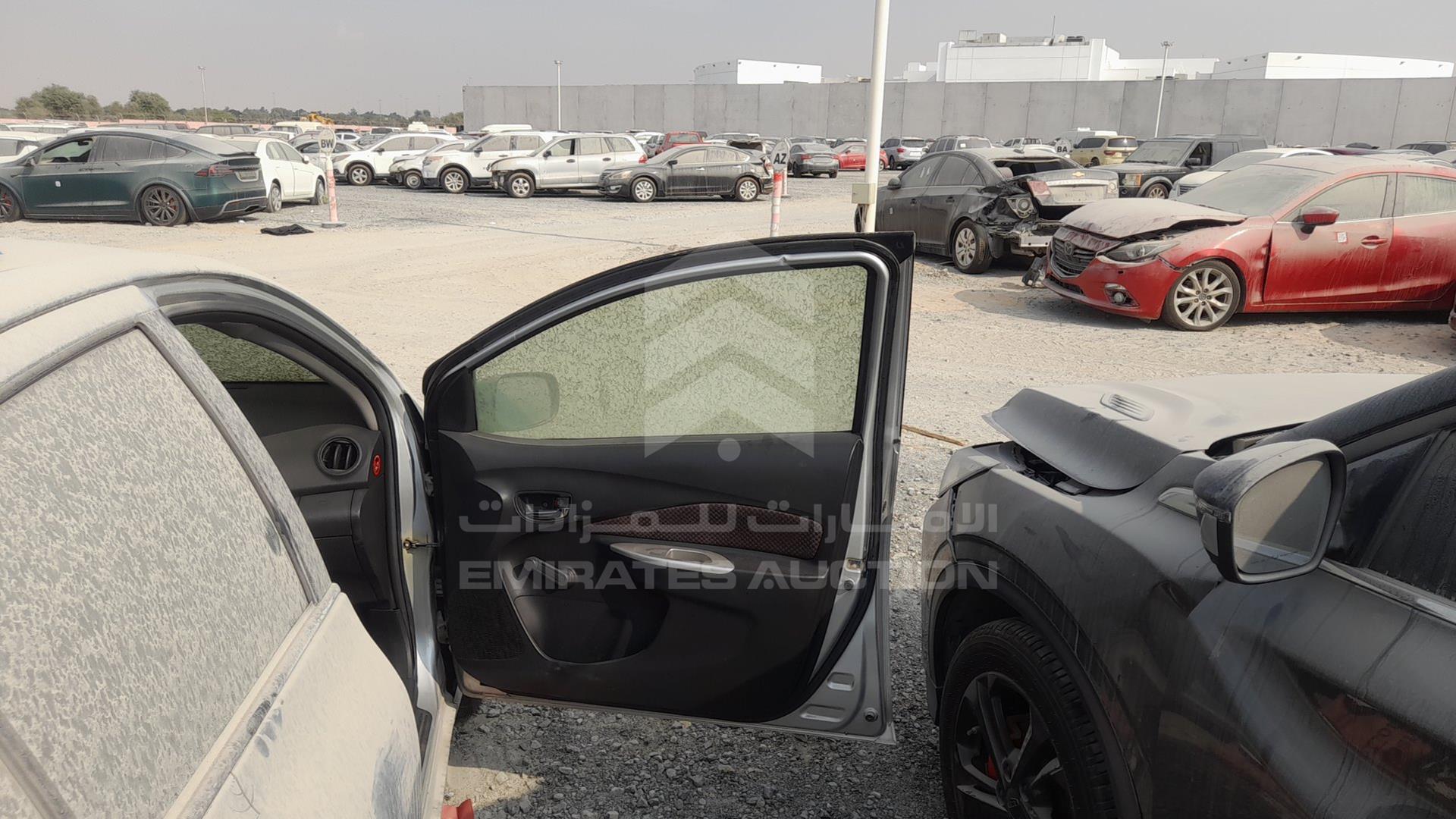 2007 TOYOTA YARIS VIN: JTDBW923971077991