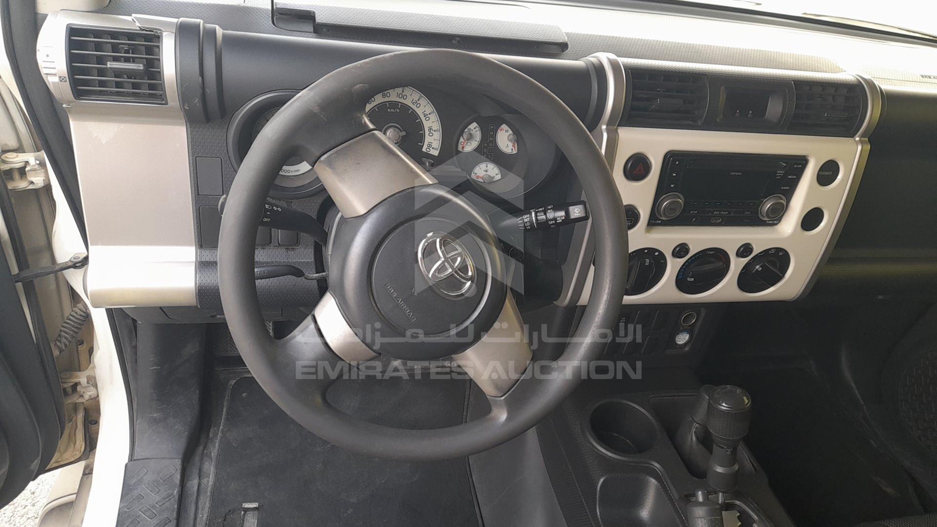 2013 TOYOTA FJ CRUISER VIN: JTEBU11F5DK171029