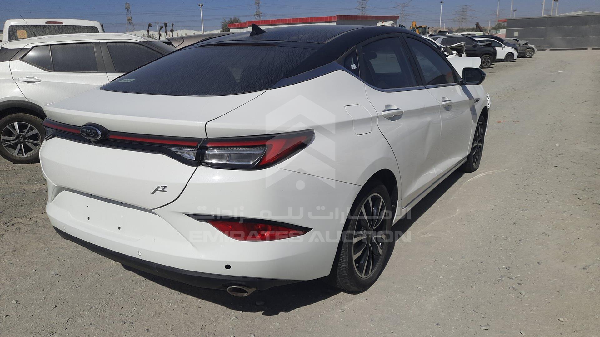 2023 JAC J7 VIN: LJ12FKT36P4017120