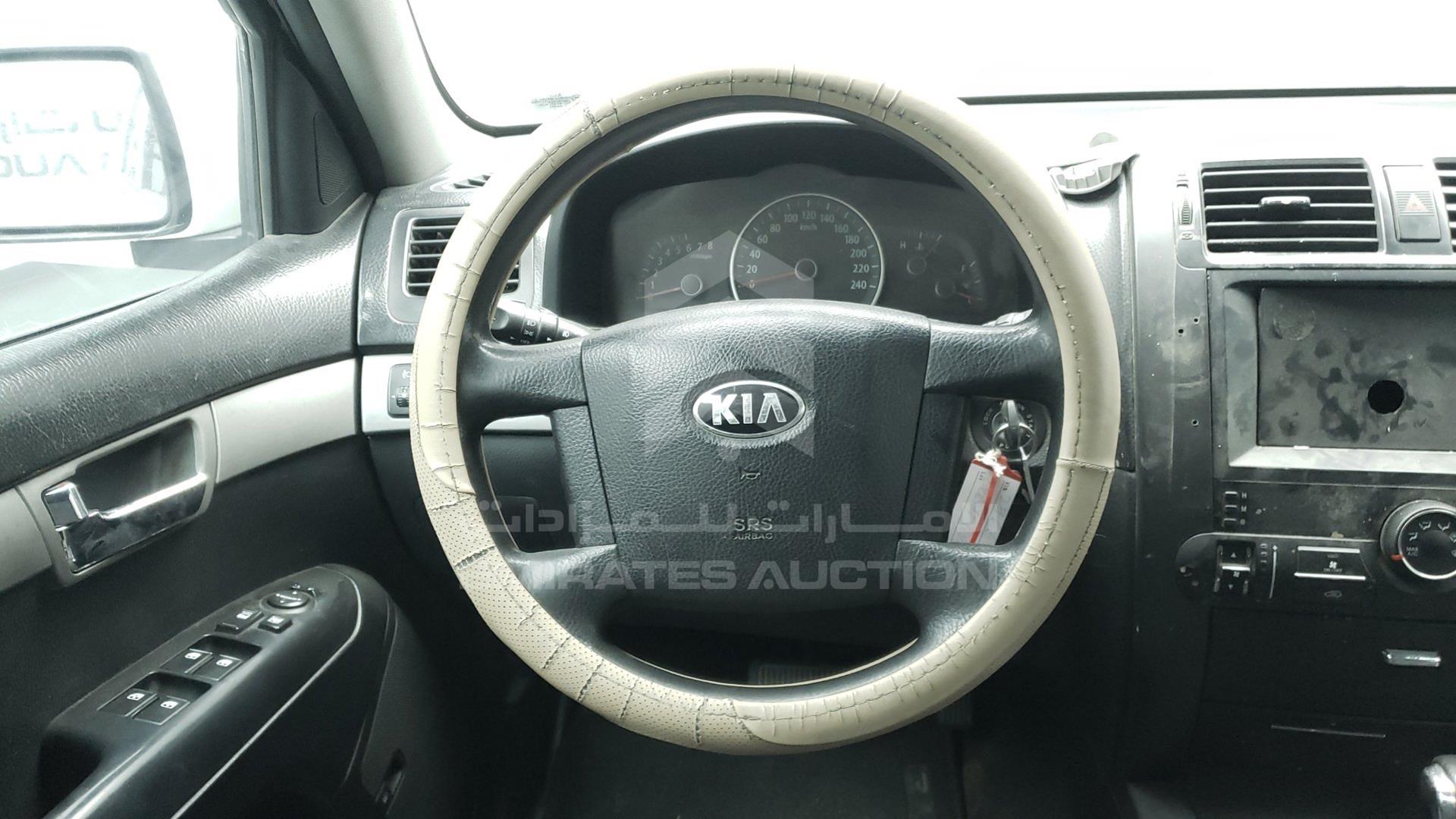 2015 KIA MOHAVE VIN: KNAKM8115F5127662