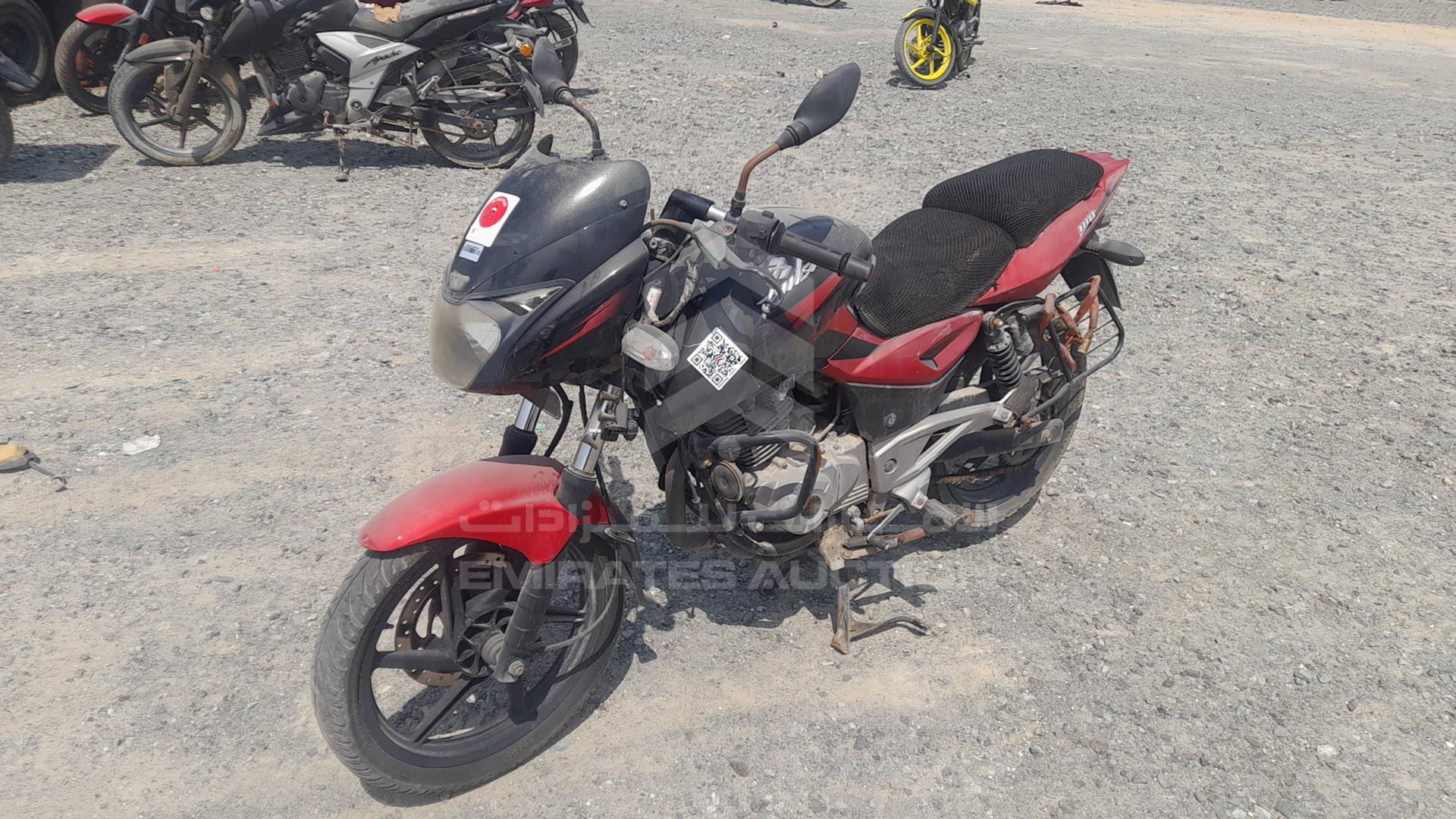 2015 BAJAJ 180 CC VIN: MD2A12DZ1FCL86256
