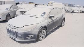 2014 Ford Focus — Front Left Angle — Photo 5 — Thumbnail