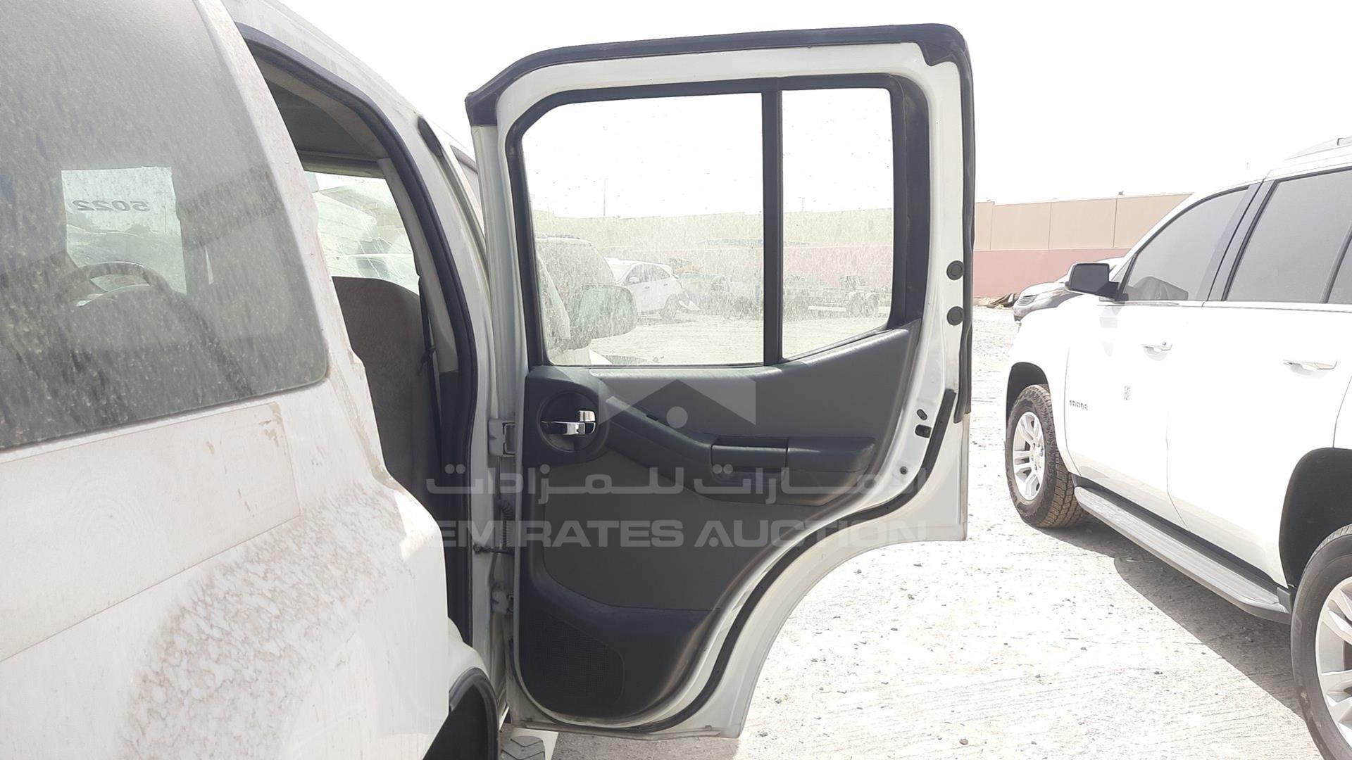 2013 NISSAN XTERRA VIN: 5N1AN0N64DN812506