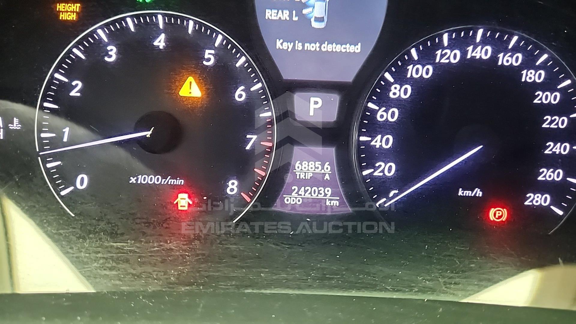 2009 LEXUS LS 460 VIN: JTHGL46F305036386