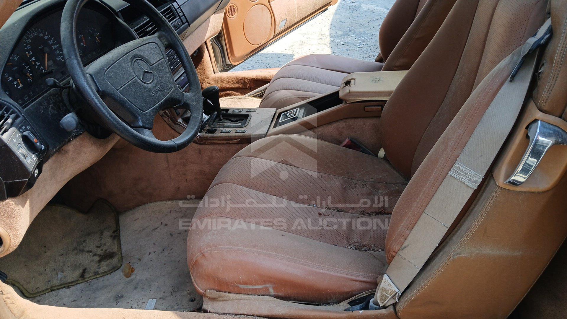 1992 MERCEDES SL 500 VIN: WDB1290661F055571