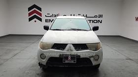2008 Mitsubishi L 200 — Full Front View — Photo 1 — Thumbnail