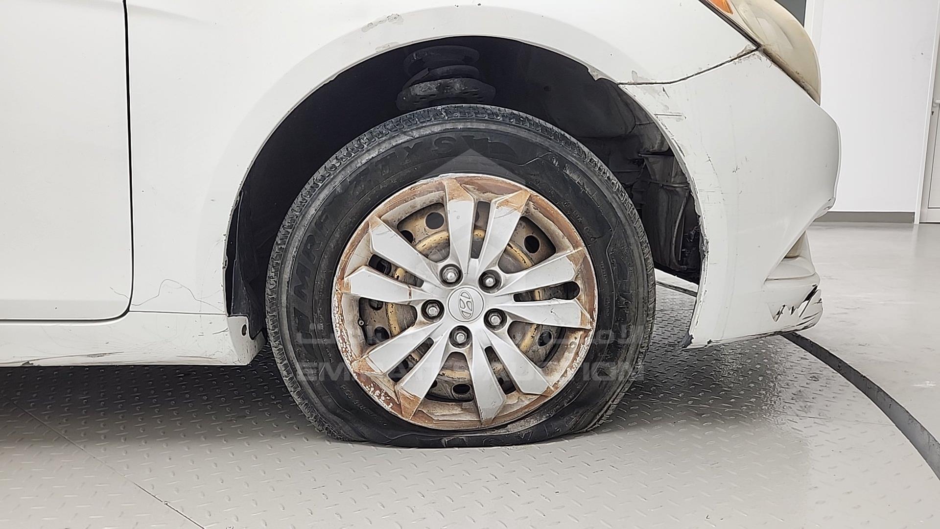 2012 HYUNDAI SONATA VIN: 5NPEB4AC5CH405309