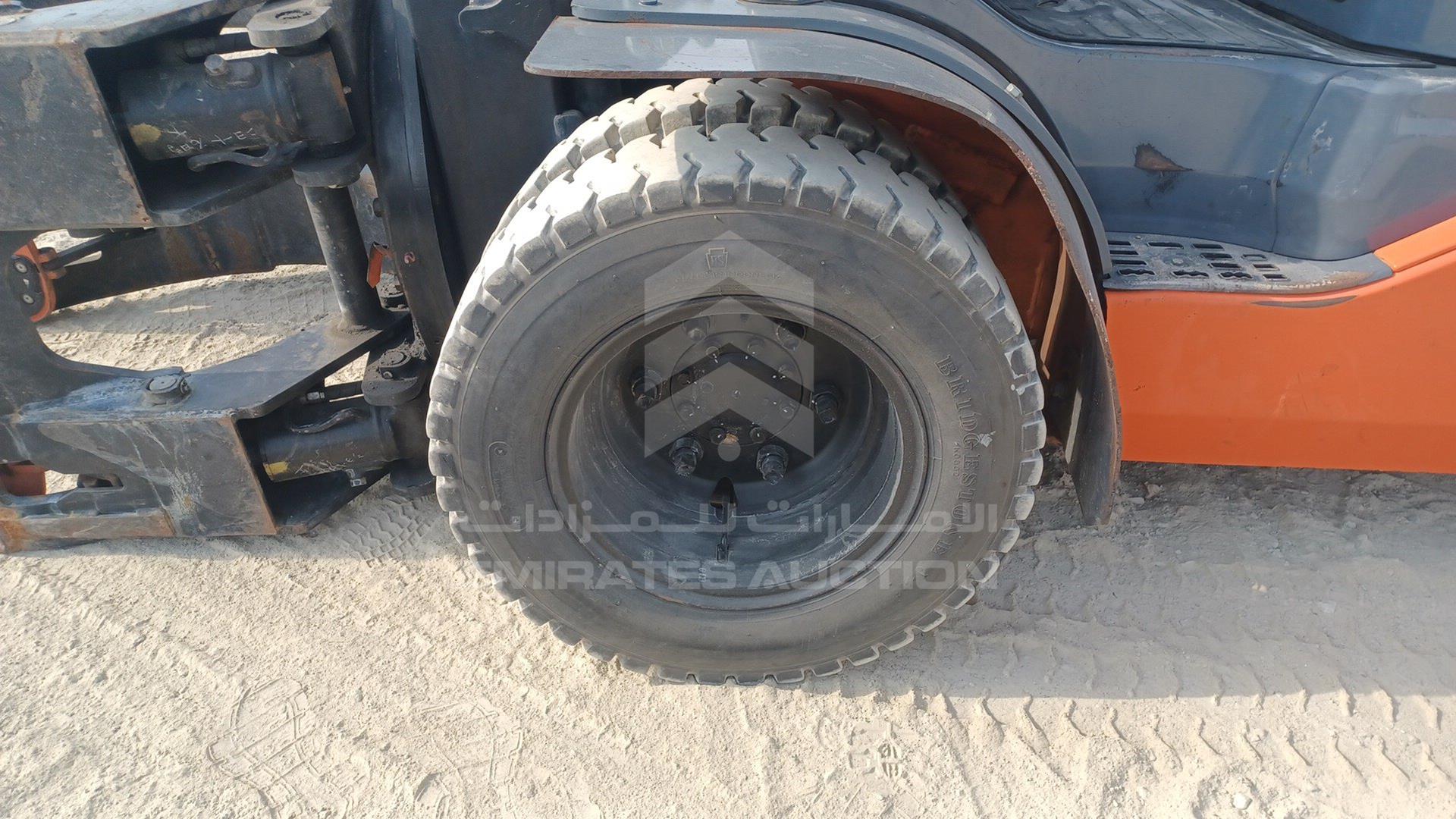 2015 TOYOTA FORKLIFT VIN: 8FGJ3530434