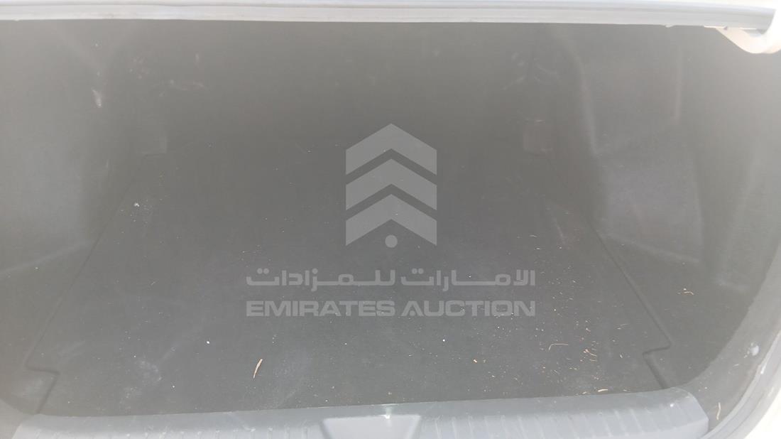 تويوتا ياريس 2023 — زاوية صندوق السيارة — صورة 20