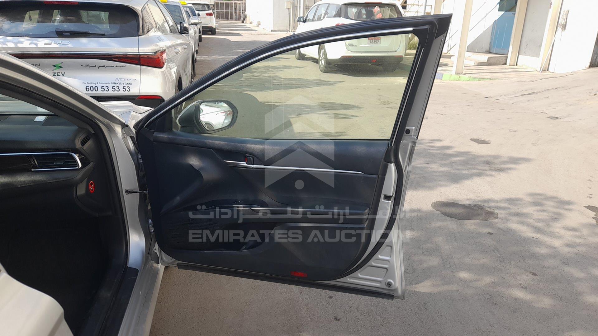 2018 TOYOTA CAMRY VIN: JTNB29HK8J3009084