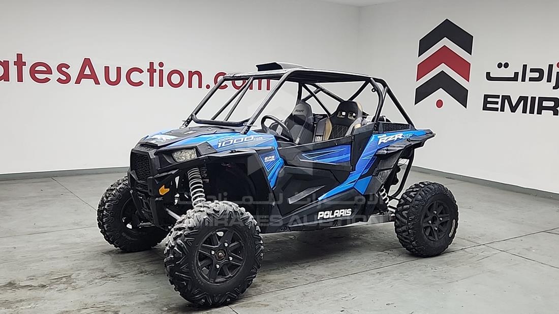 بولاريس RZR 1000CC 2023 — الزاوية الأمامية اليسرى — صورة 5