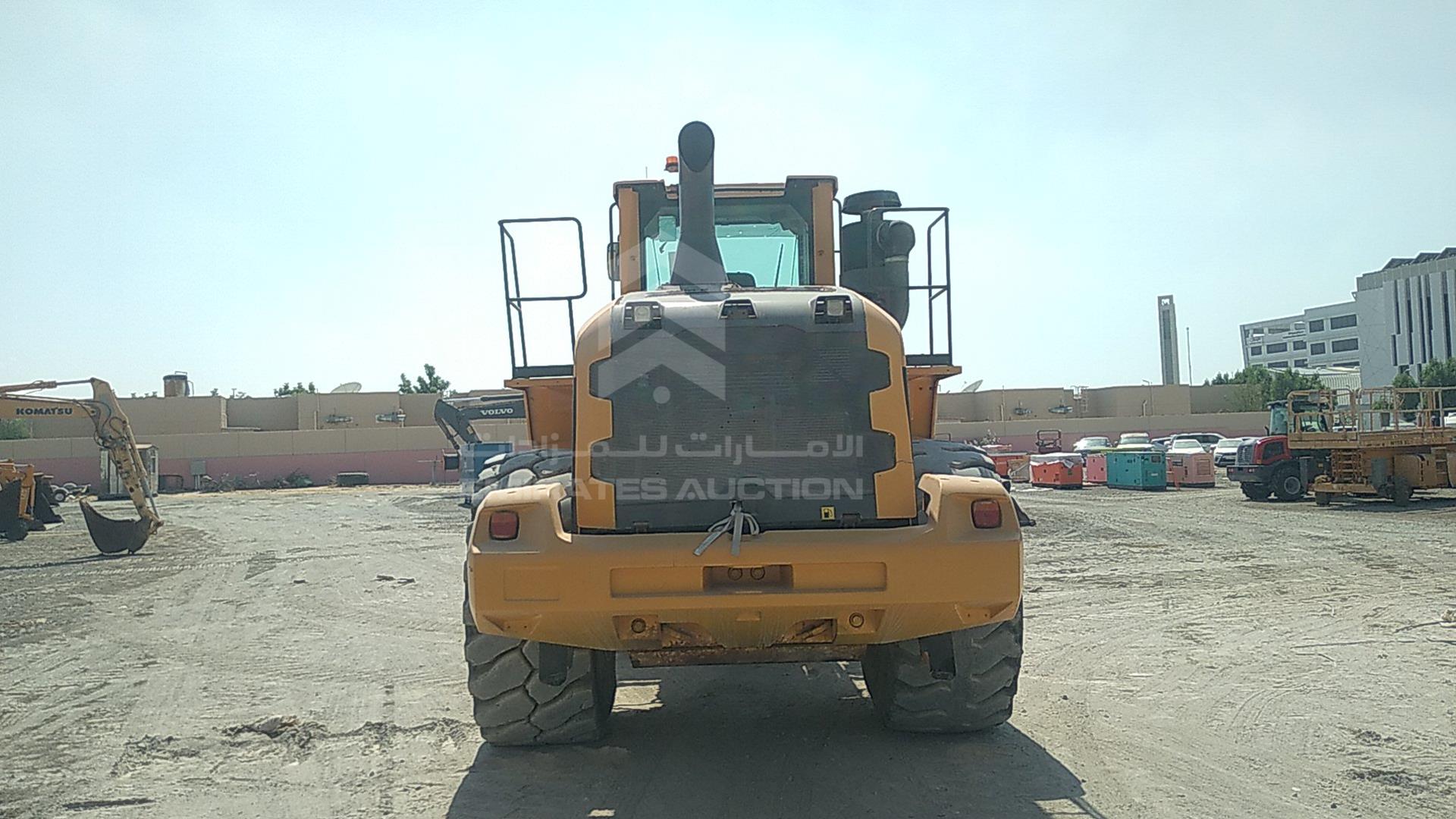 2013 VOLVO --- VIN: VCEL220GE00009261