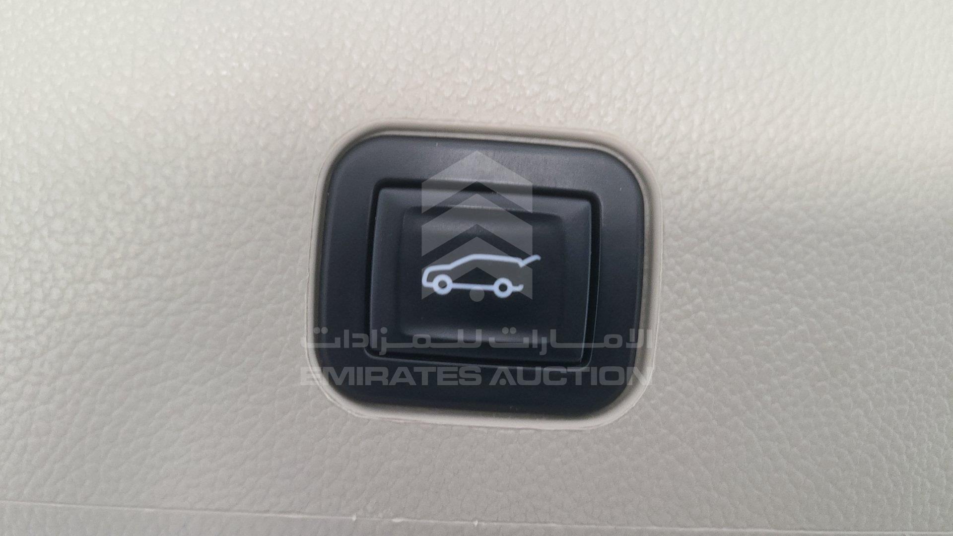 3GYFN9E32FS556311 - 2015 Cadillac SRX - #428187