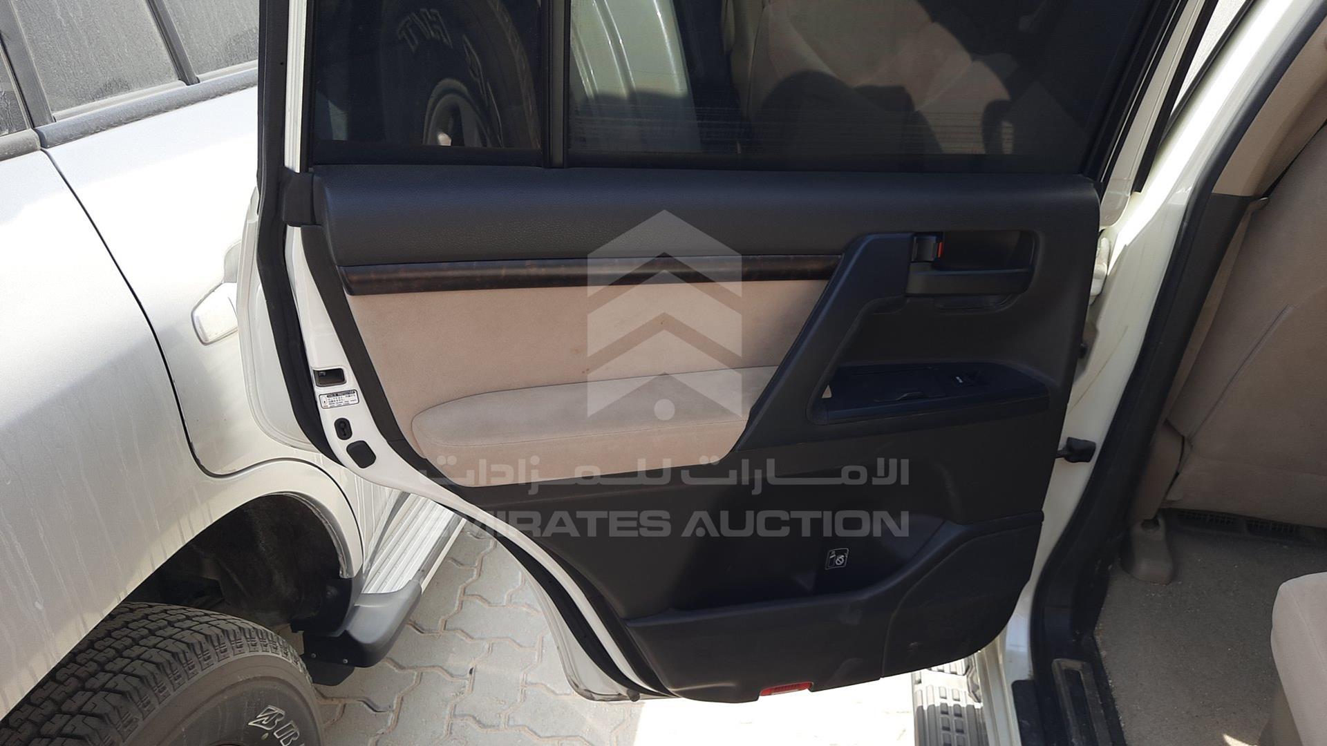 2010 TOYOTA LAND CRUISER VIN: JTMHU09JXA5037502