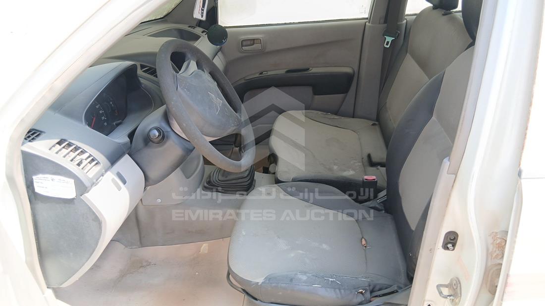 2012 Mitsubishi L 200 — Front Left Driver Seat View — Photo 12