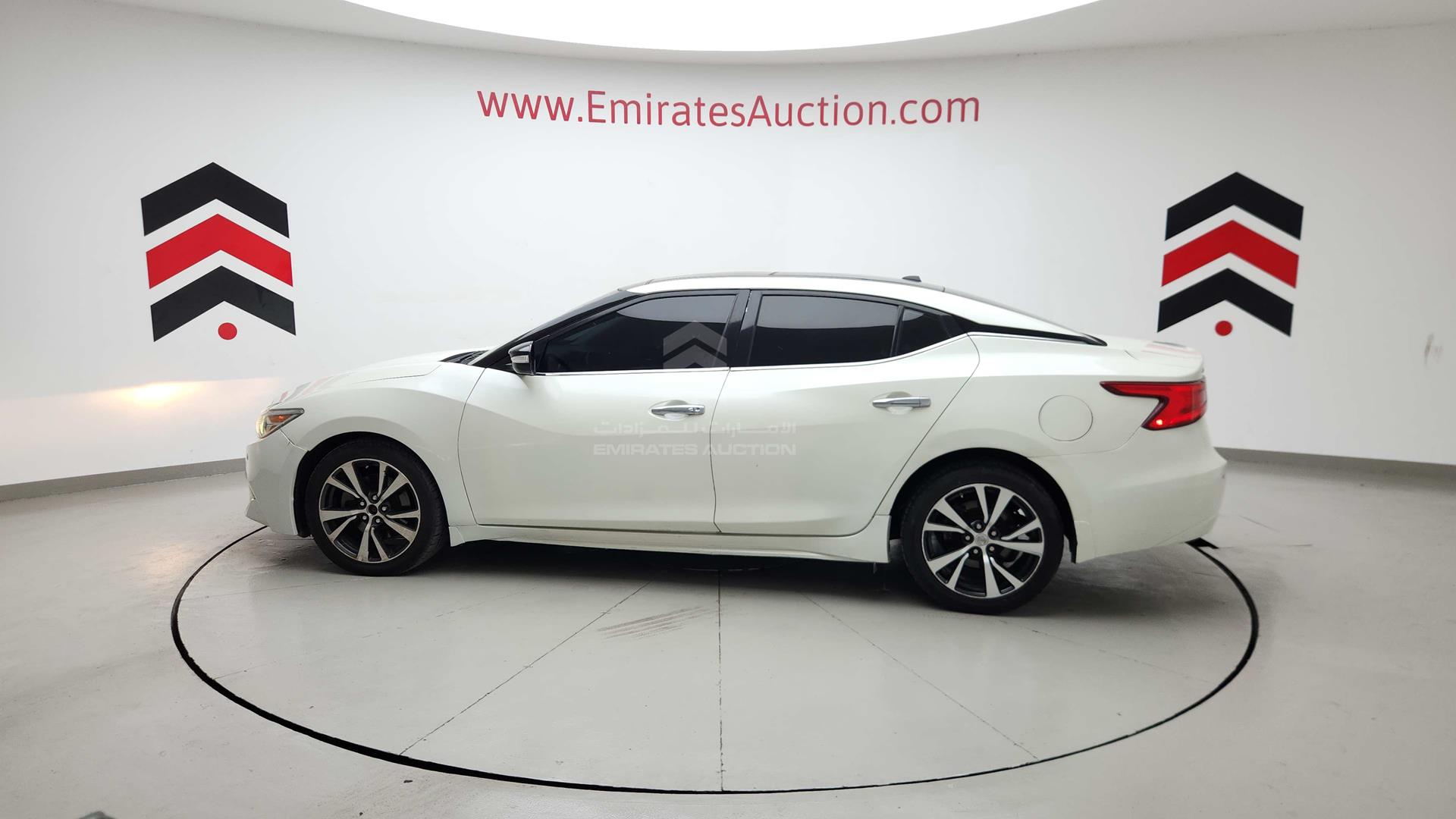 2016 NISSAN MAXIMA VIN: 1N4AA6APXGC389051
