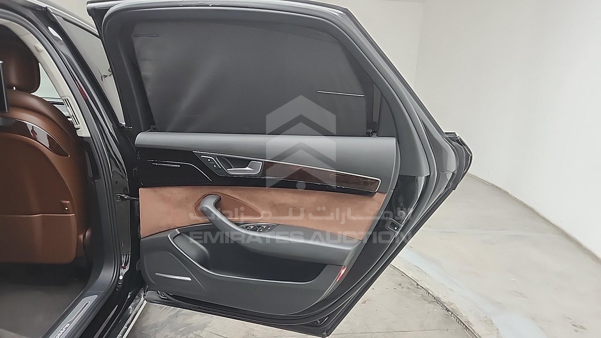2016 AUDI A8 VIN: WAUYGBFD4GN007001