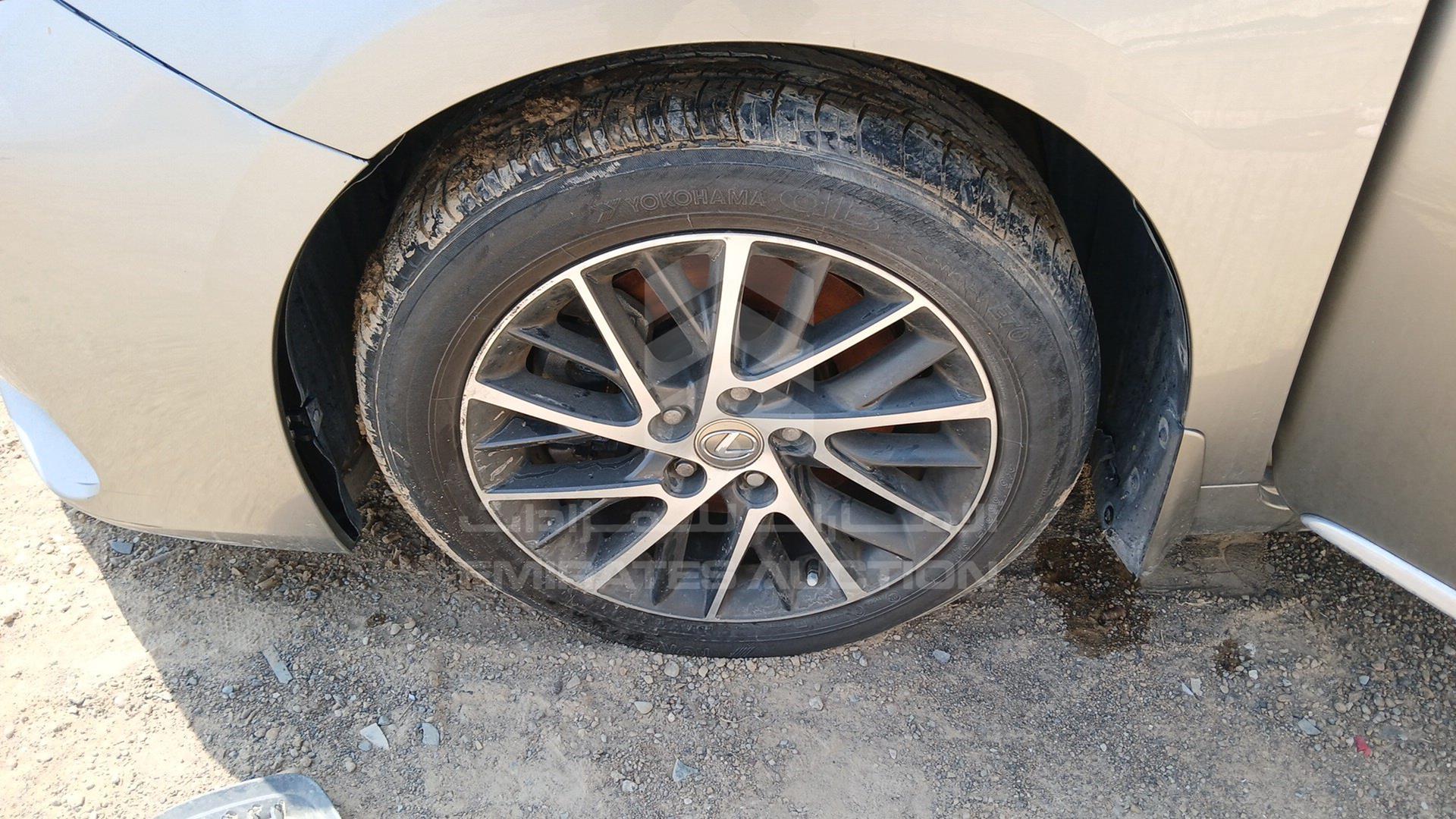 2016 LEXUS ES 350 VIN: JTHBK1GG5G2244607