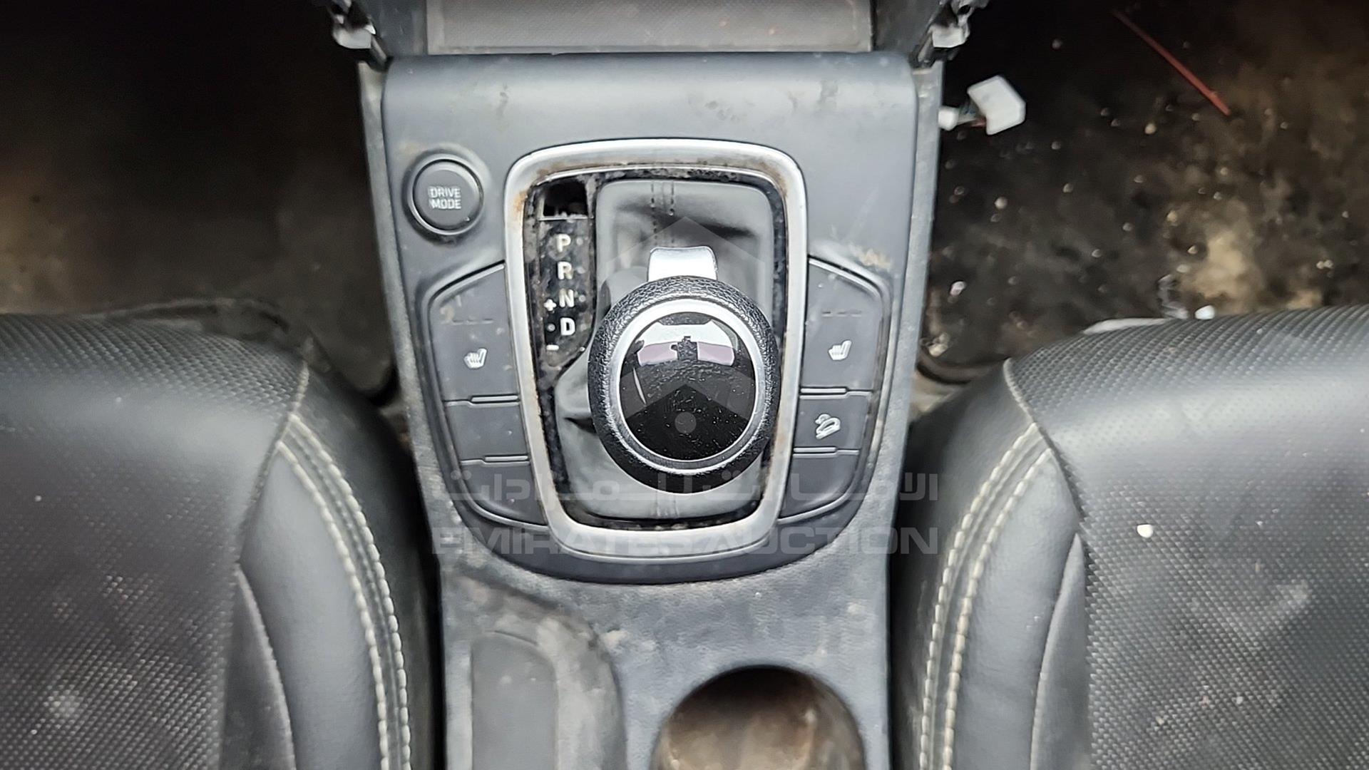 2022 HYUNDAI KONA VIN: KMHK281B3NU840464
