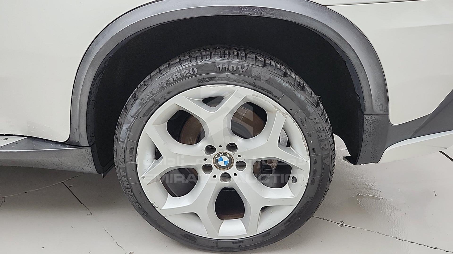 2008 BMW X5 VIN: WBAFE81028L092731