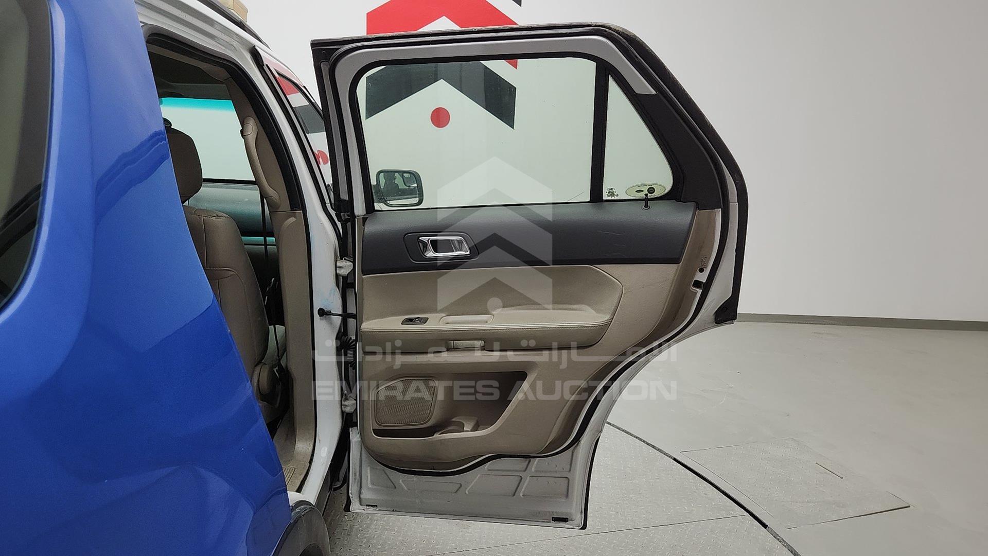 2015 FORD EXPLORER VIN: 1FM5K8B89FGC43786