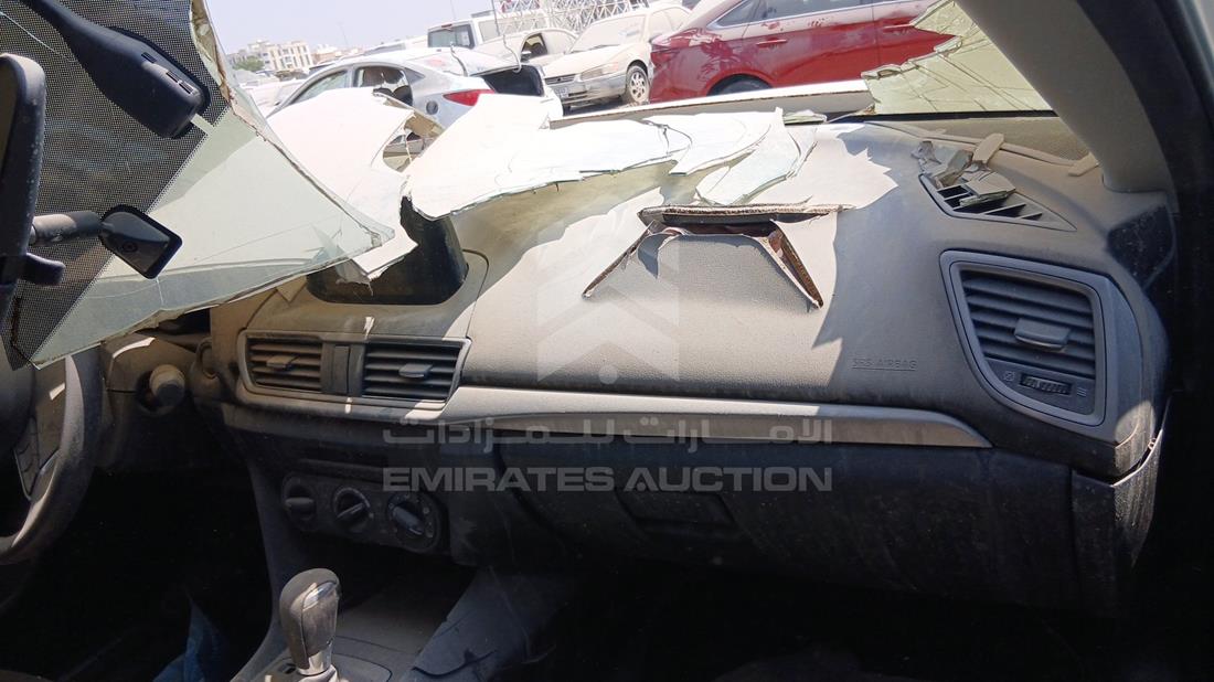 2017 Mazda 3 - Scrap without document — Front Right Passenger Dashboard View — Photo 22