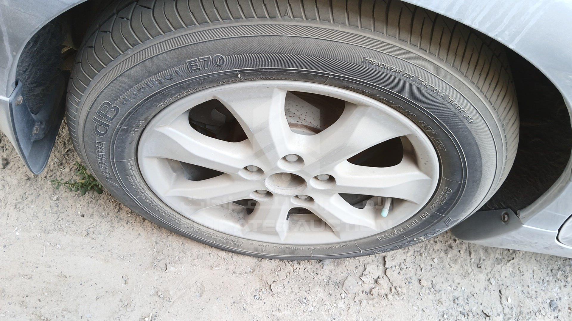 2009 TOYOTA CAMRY VIN: 6T1BE42KX9X540587