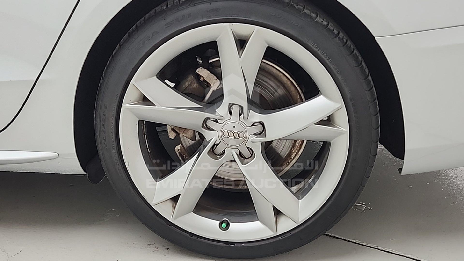 2013 AUDI A5 VIN: WAU8CDFR4DA018943