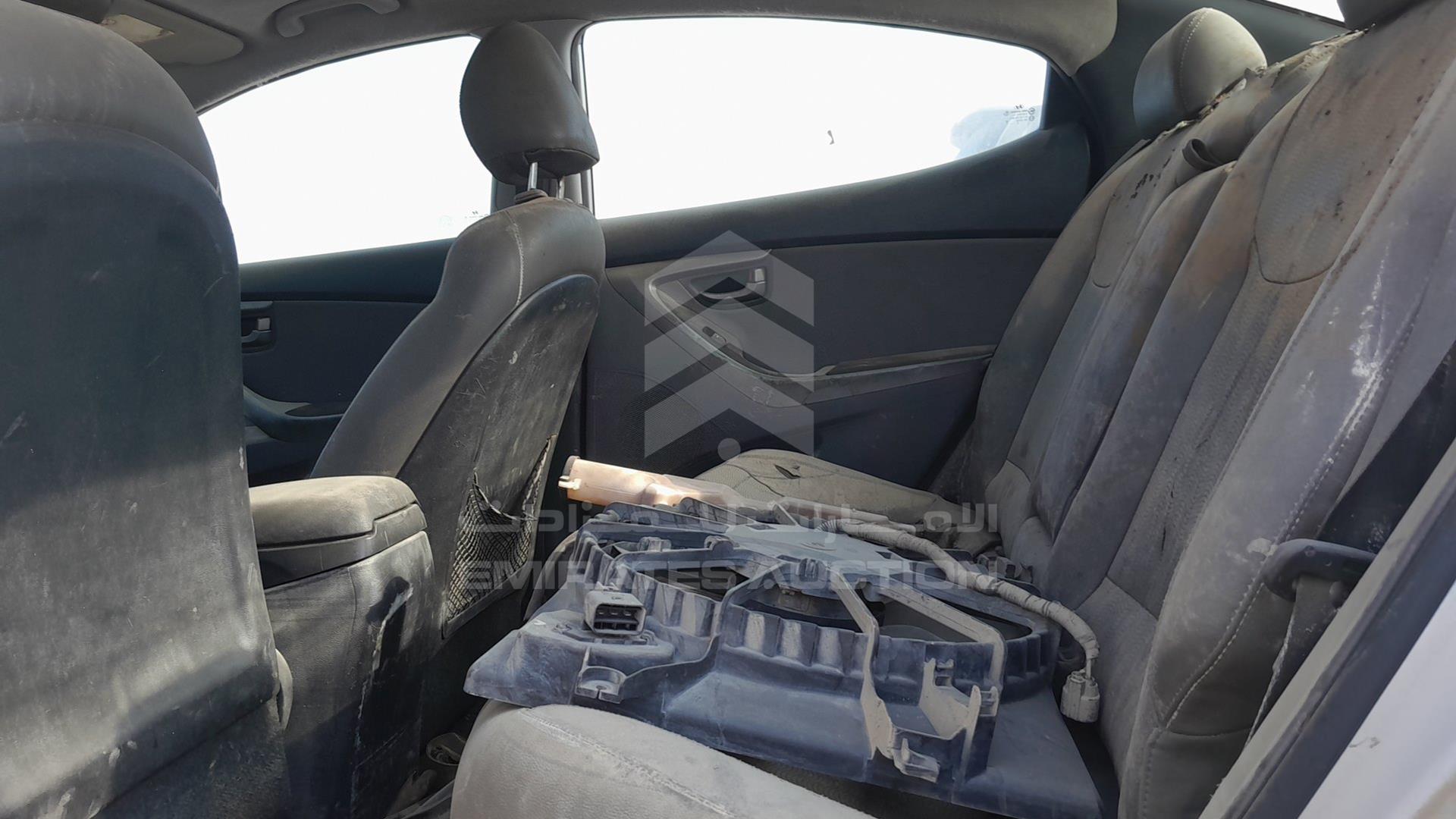 2012 HYUNDAI ELANTRA VIN: KMHDH41EXCU506925
