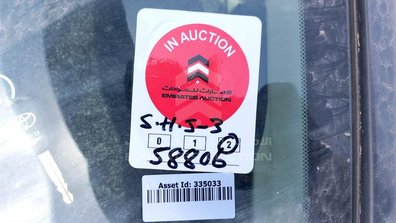 RKLBL9HE7F5236244 Auction: EmiratesAuction Lot: 408508 RKLBL9HE7F5236244 Toyota Corolla 2015 GREY Photo 27
