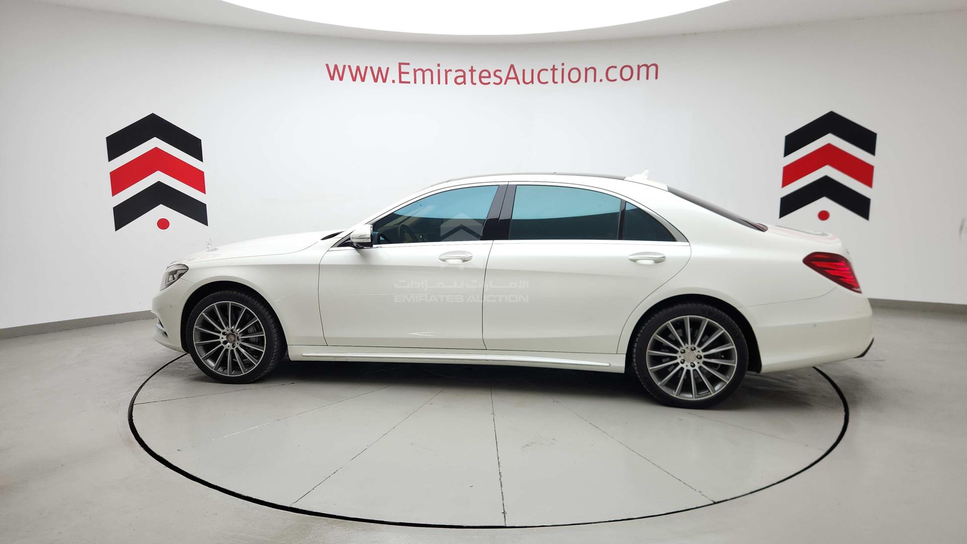 2014 MERCEDES S 500 VIN: WDDUG8CB2EA022825