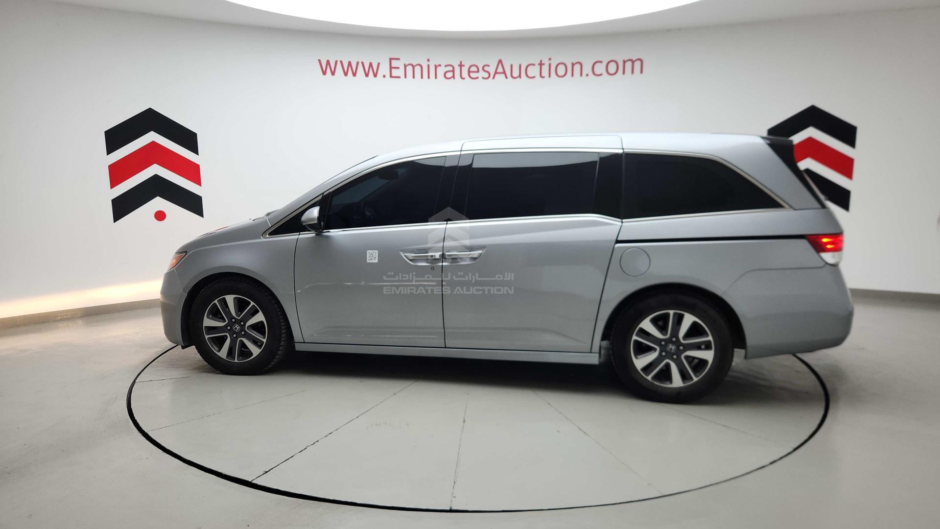 2016 HONDA ODYSSEY VIN: 5KBRL5894GB701569