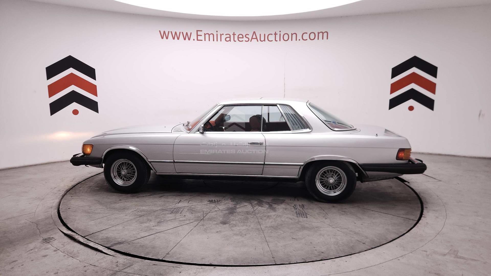 1975 MERCEDES SLC 450 VIN: 10702412011063