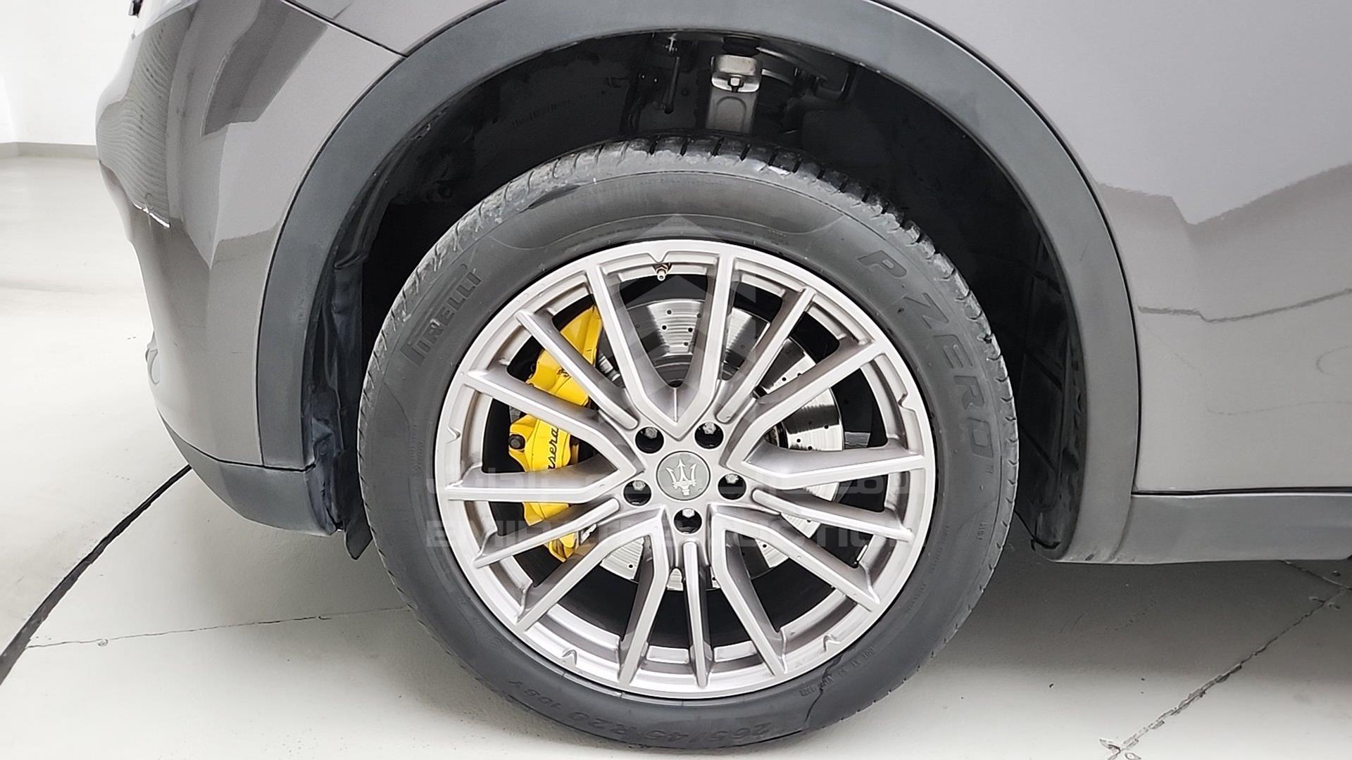 2019 MASERATI LEVANTE VIN: ZN6YU61F0KX325205