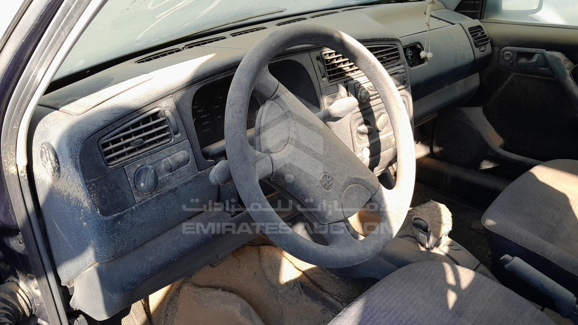 1993 VOLKSWAGEN GOLF VIN: WVWZZZ1HZPW548766
