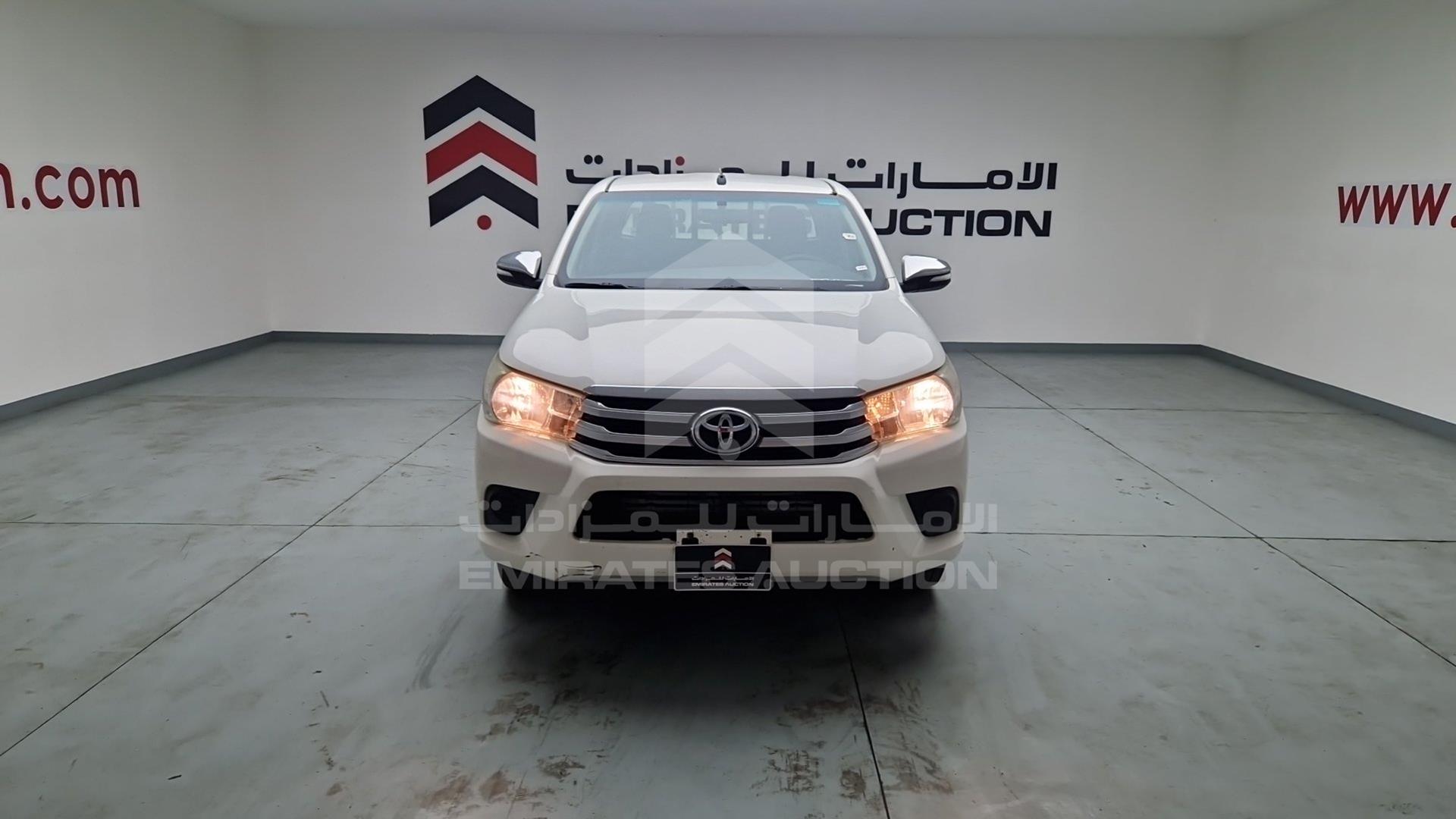 2016 TOYOTA HILUX VIN: MR0JB6CDXG1750298