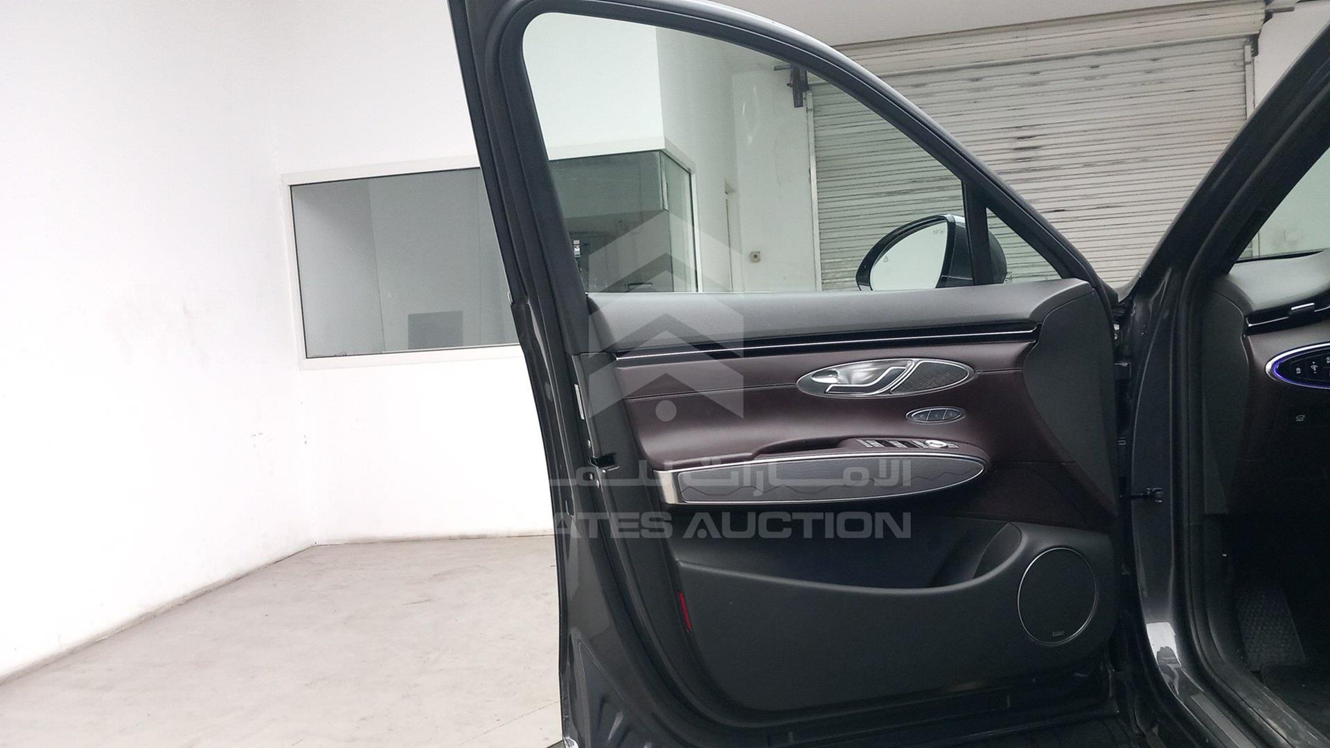 2022 GENESIS GV70 VIN: KMUMADTB6NU070828