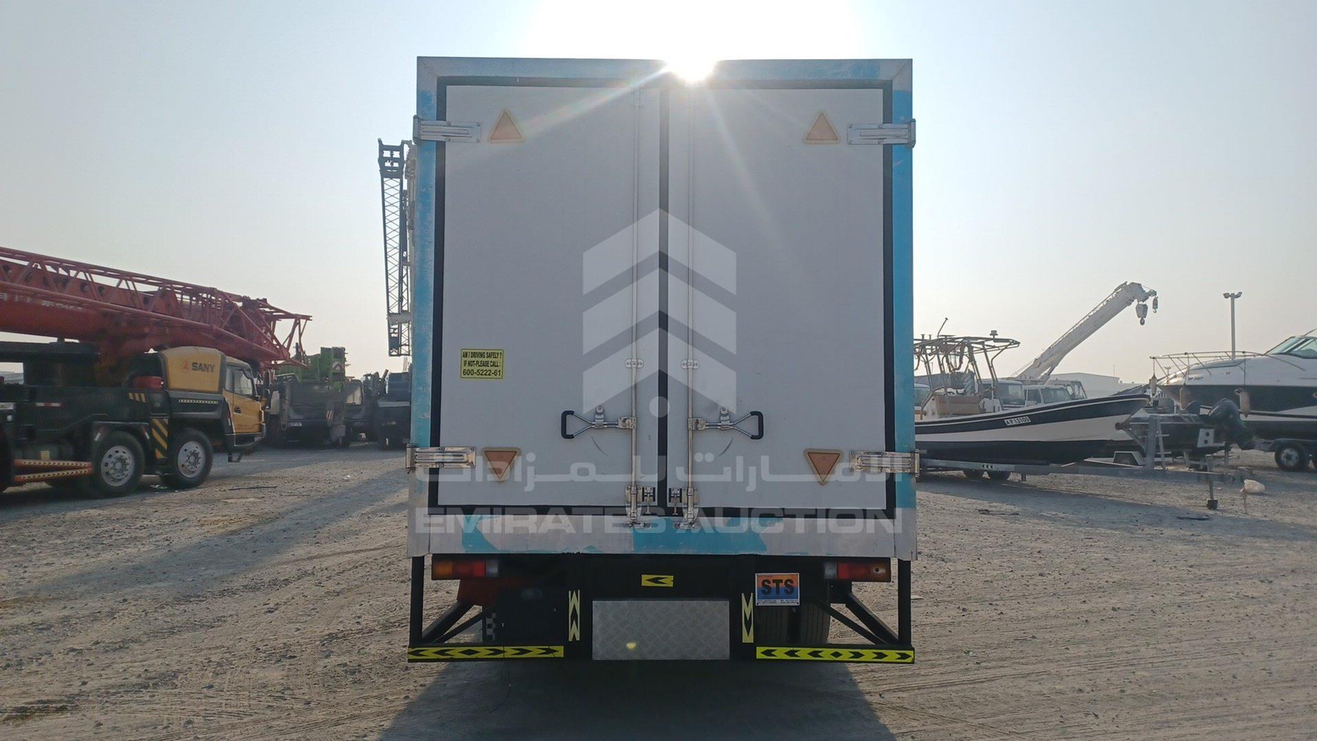 2022 MITSUBISHI CANTER VIN: JL6BGH6AXNK006135