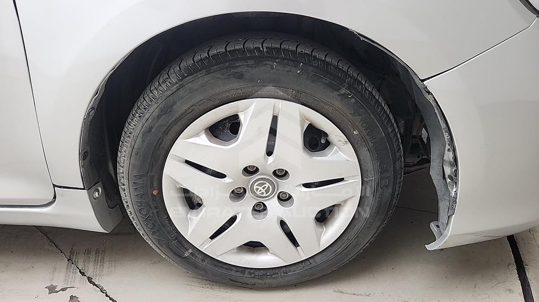 2015 Toyota Camry — Front Right Tyre — Photo 35