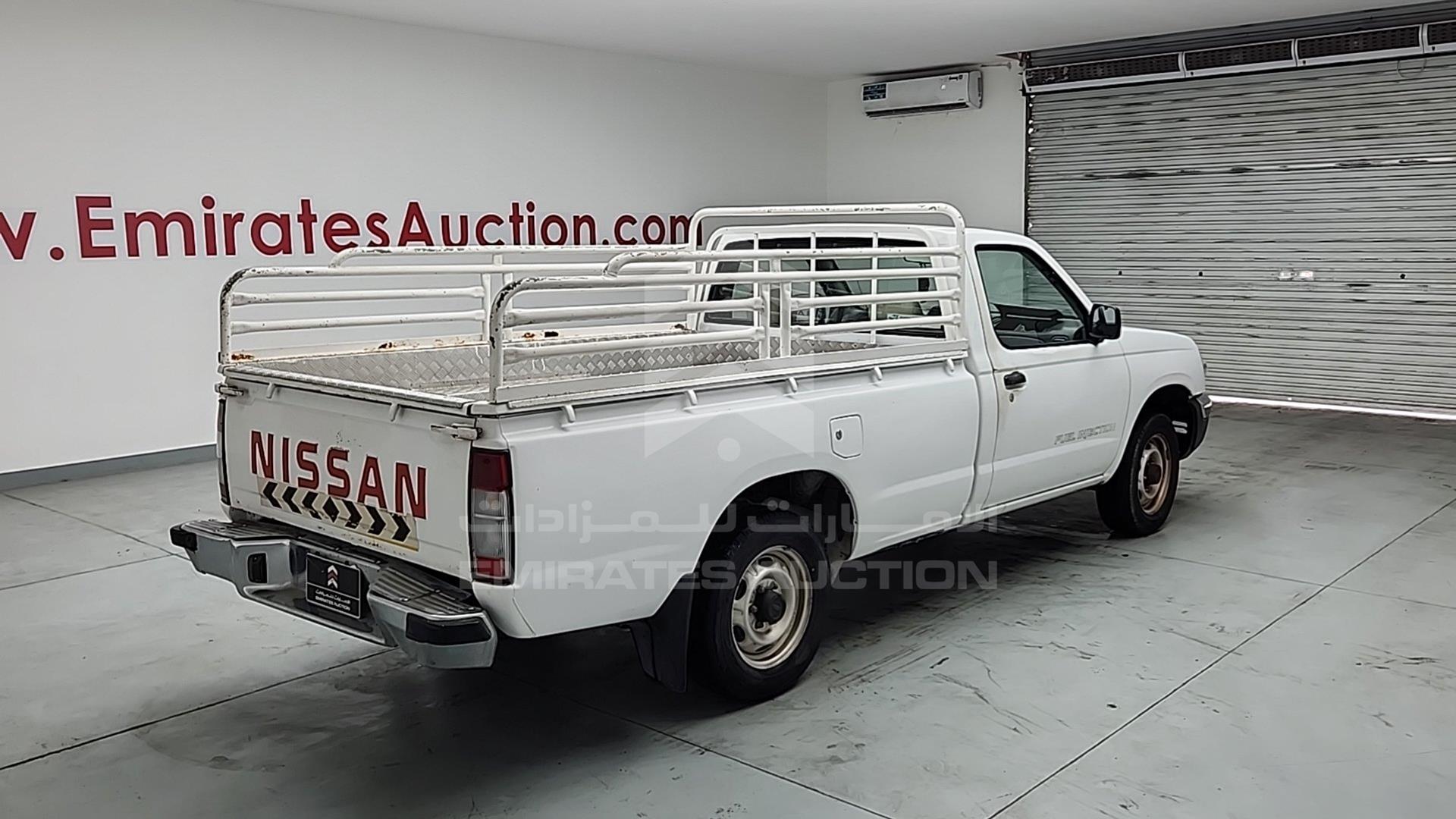 2005 NISSAN 2400 VIN: JN6DD22S95X075131