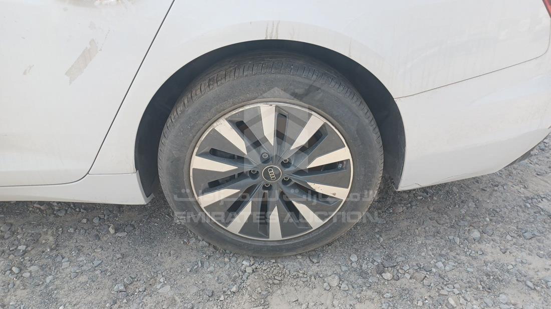 اودي ايه 6 2020 — الإطار الخلفي الأيسر — صورة 34