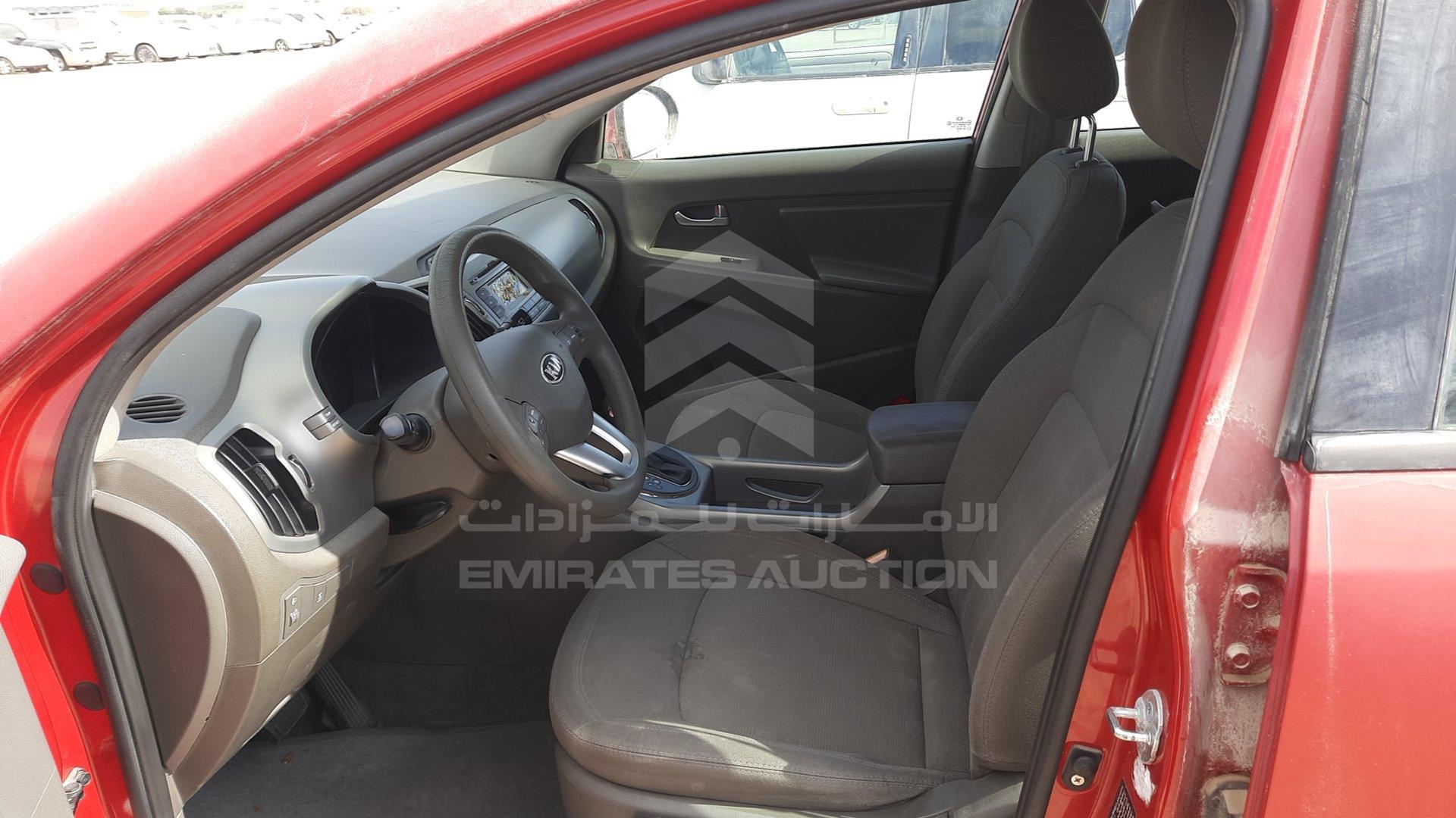 2014 KIA SPORTAGE VIN: KNAPB8129E7481403