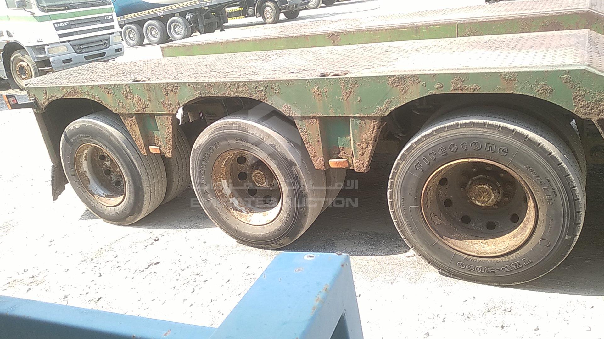 2005 LOW BED 3 AXLES VIN: SKMGTL70Z6KT10132