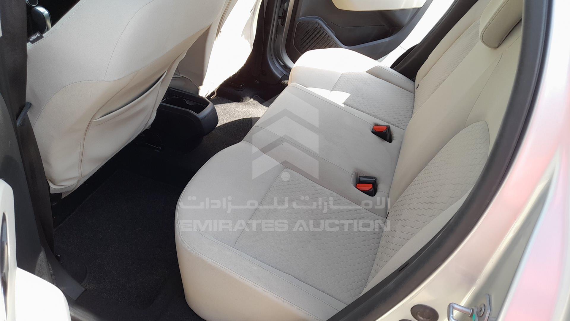 2020 RENAULT DUSTER VIN: VF1HSRSC7LA528964