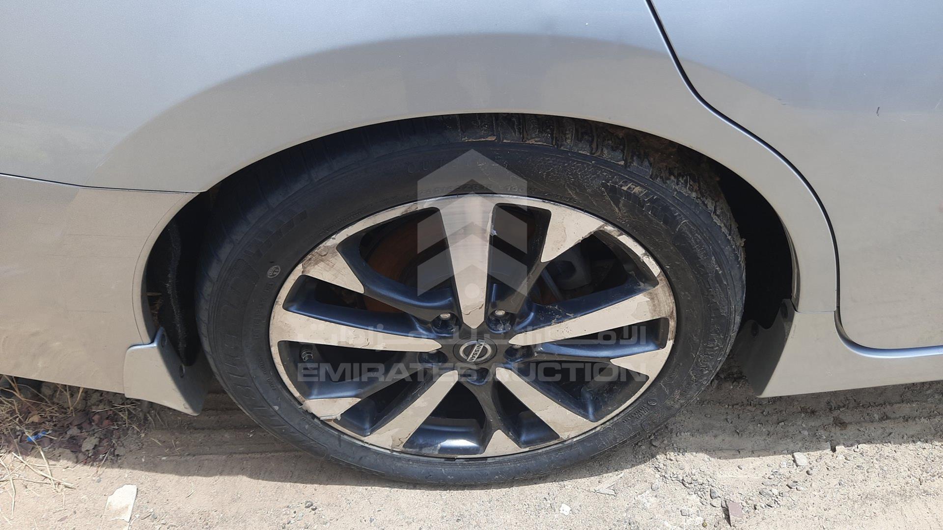 2016 NISSAN ALTIMA VIN: 1N4BL3AP1GC208190