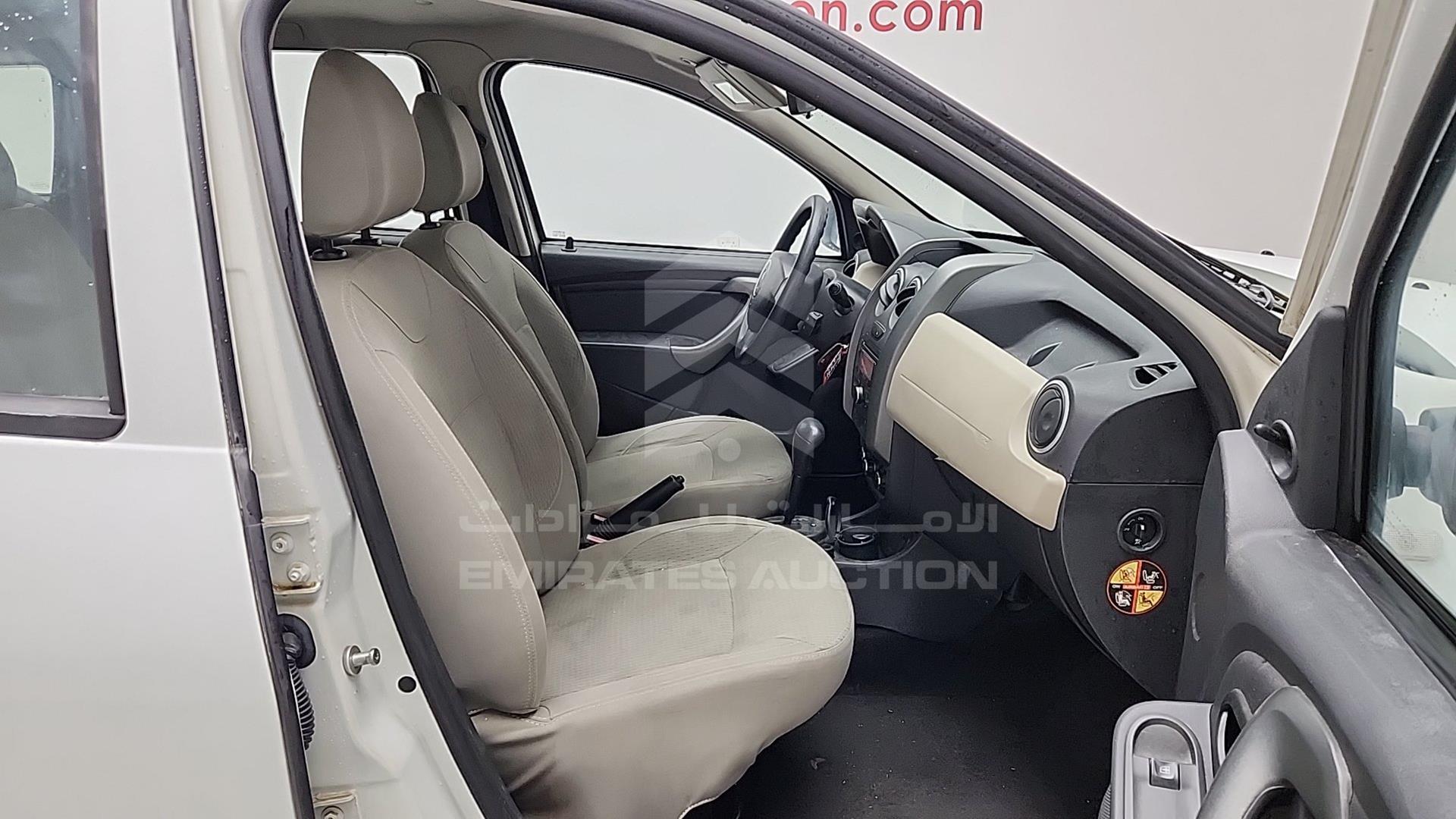 2016 RENAULT DUSTER VIN: VF1HSRCH8GA556613