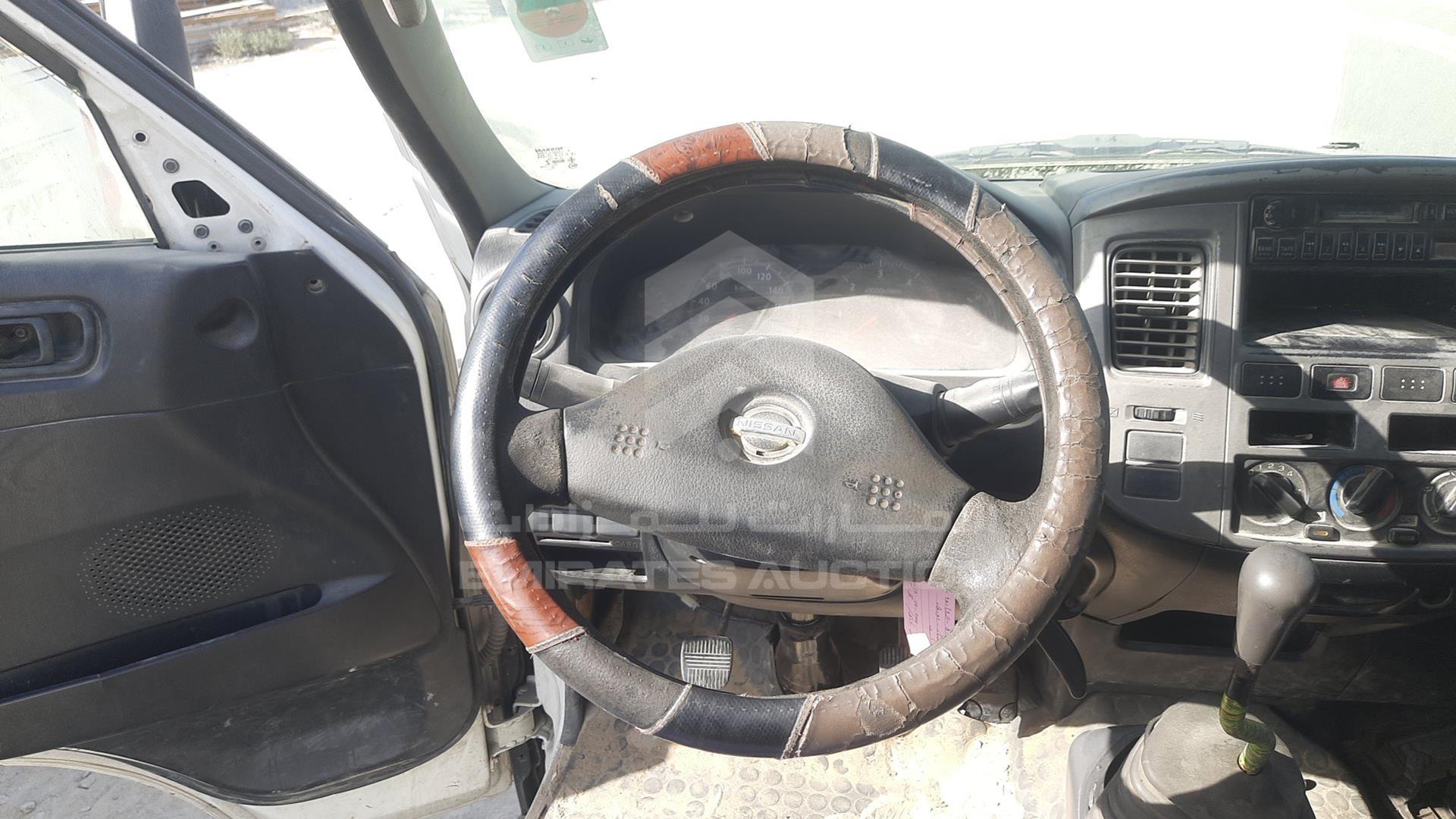 2008 NISSAN URVAN VIN: JN6AE54S38X002341