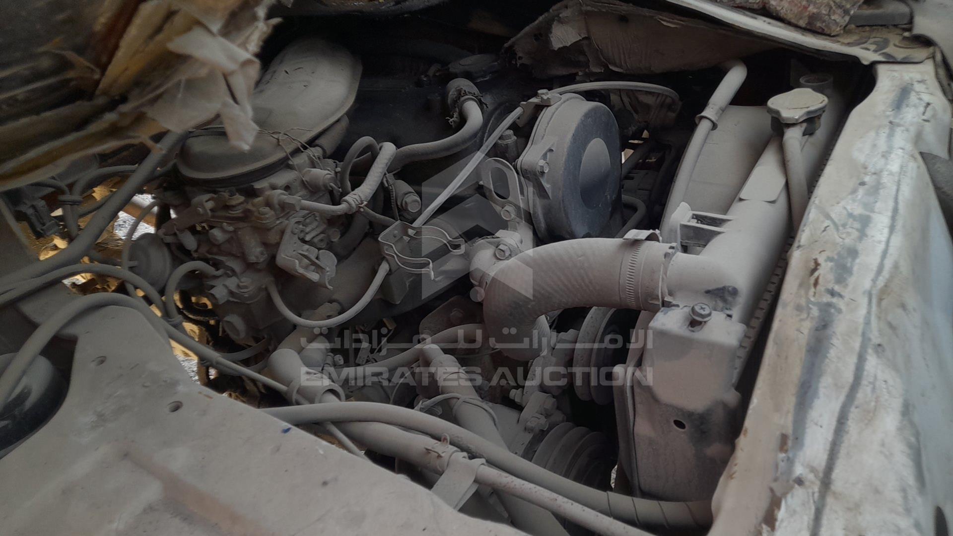 1998 MAZDA E2000 VIN: JM3SD35E2W0102824