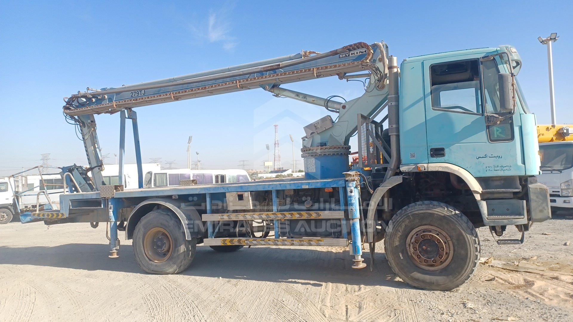 2000 IVECO --- VIN: WJMB1VNS00C073305